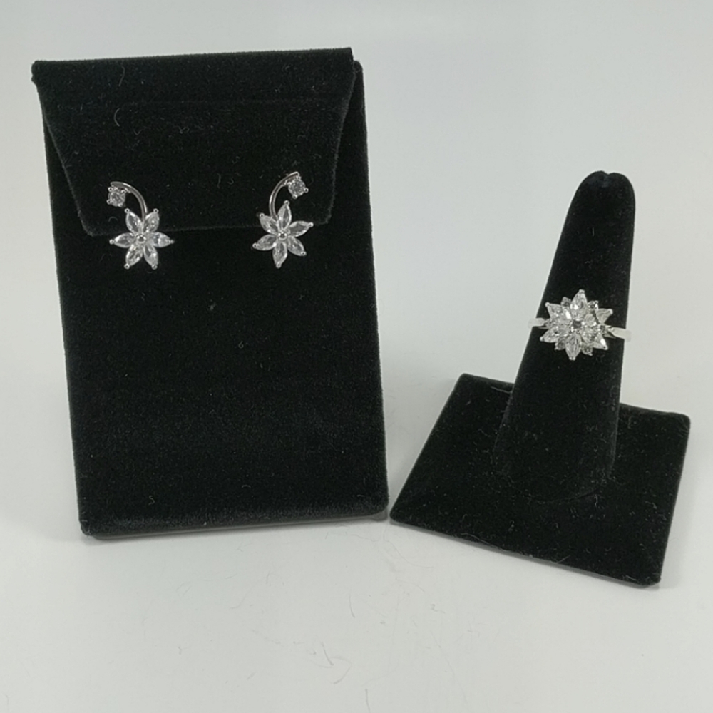 🇨🇦 Dainty Diamanté Ring & Earrings